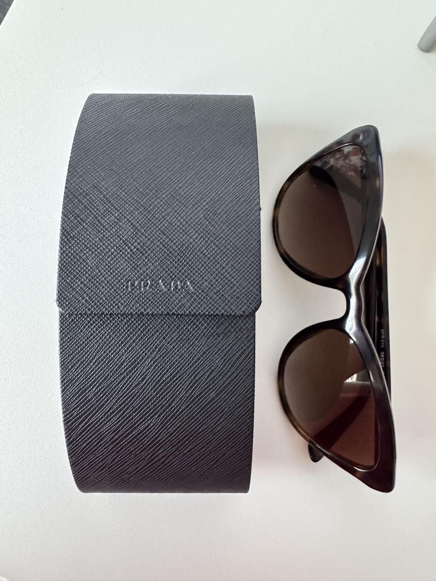Cool original Prada sunglasses, never used The viral Prada sunglasses are 55% off on Amazon — just $189 main image 2