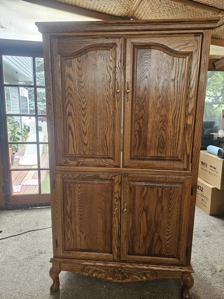 Free Hutch/Armoire