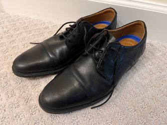 Clark's Black Dress Shoes- Mens Size 9.5