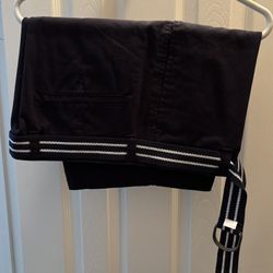 4 New, Never Worn, Famous Brands PANTS & SHORTS, All For $40 or $12 each. 