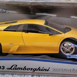 1:18 Scale. WELLY 2003 LAMBORGHINI 