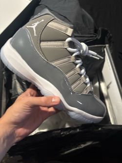 Jordan 11 cool greys