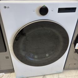 New LG Electric Dryer(220volt Required)