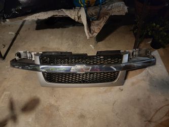 2004-2012 Chevy Colorado Grill Original OEM