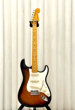 Fender Eric Johnson 1954 "Virginia" Stratocaster