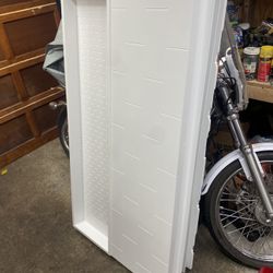 (new) Alcove Bathroom Surround