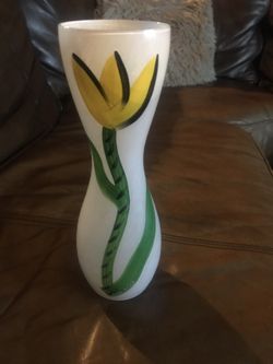Kostaa boda tulip vase
