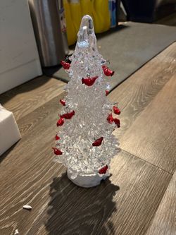 Clear Acrylic Christmas Tree with Red Cardinal Ornaments