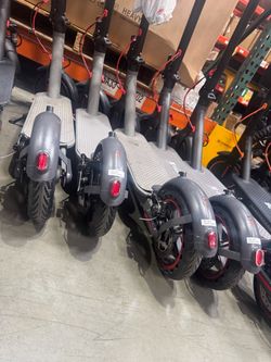 Folding electric scooter