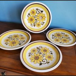 Vintage Boho Bohemian MCM NuStone Fiesta Stoneware Dinner Plates Sunflower