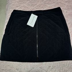 Nwt Womens Size 16 Black  Quilted Athleta Apres Ski skirt 