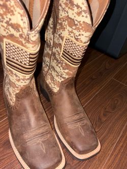 ariat boots women