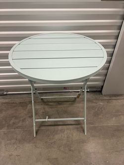 Round Folding Metal Bistro Table