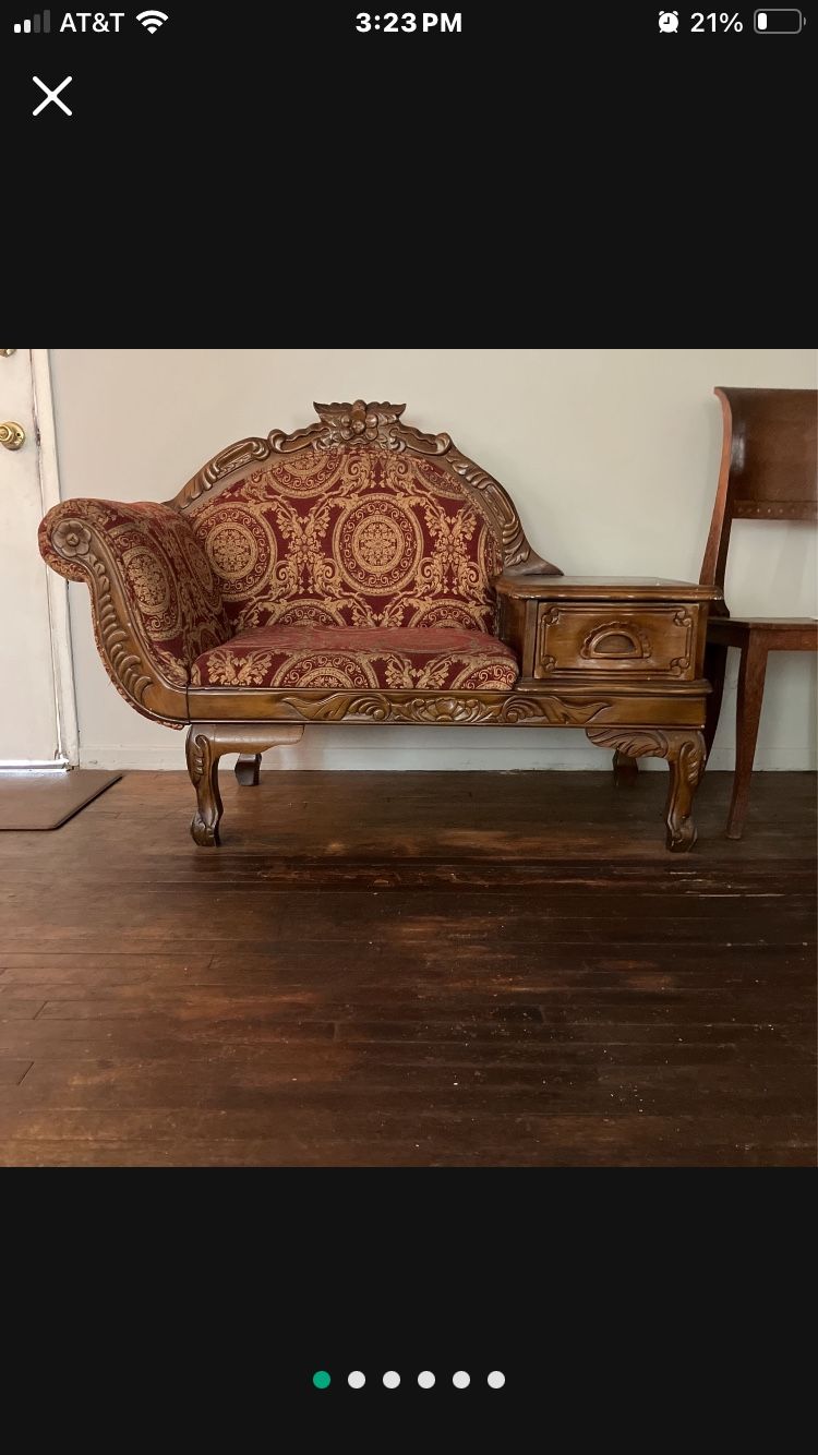  Armchair With Drawer