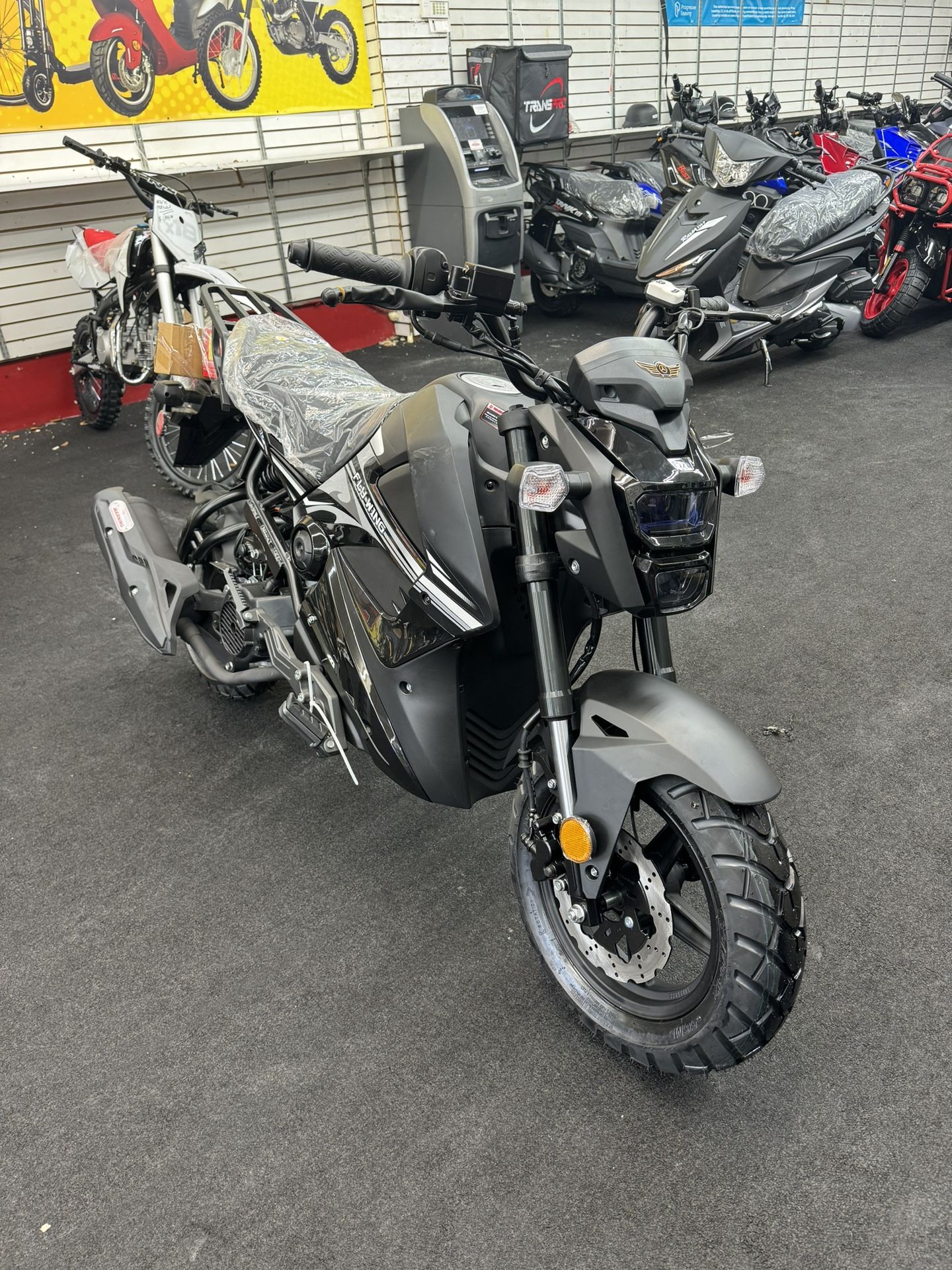 Brand New M5 150cc Automatic Motorcycle 