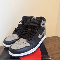 Air Jordan 1 Mid Black Grey Men's Sneakers size 9.5/ women's size 11