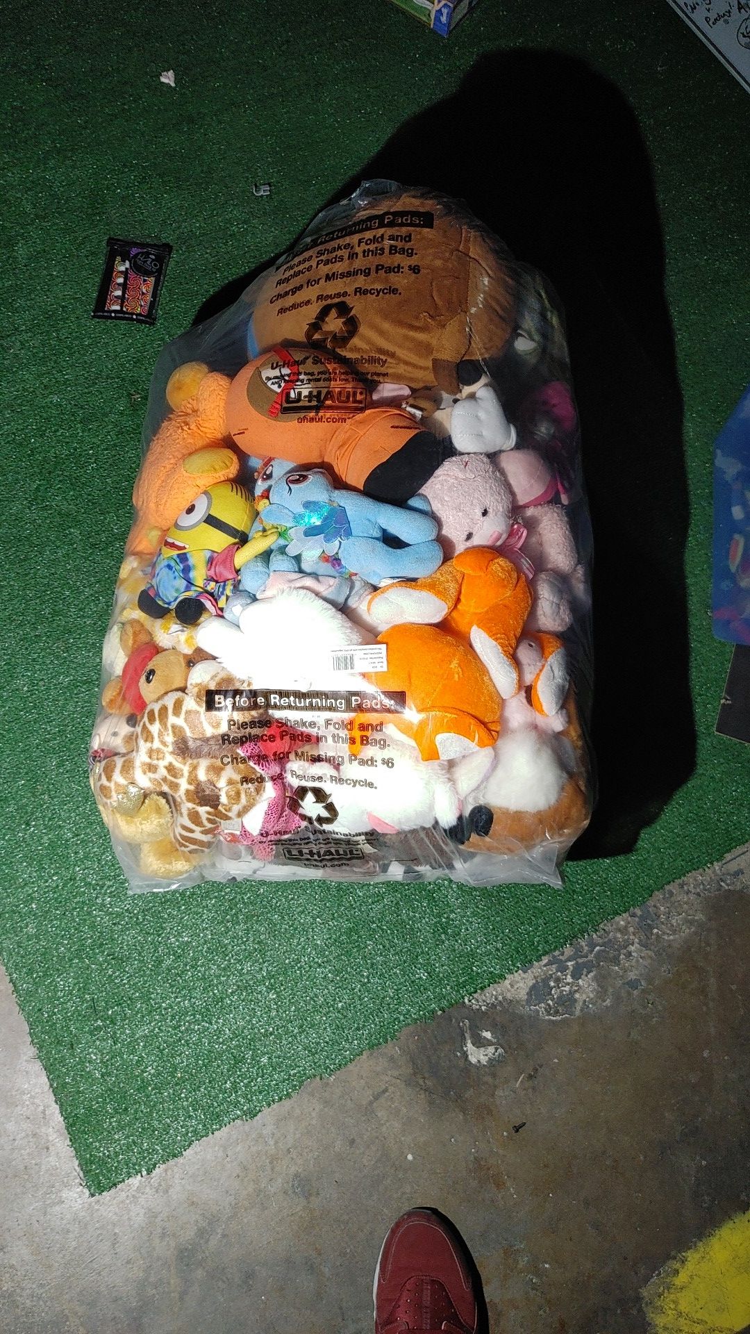 Plush toys wholesale $25