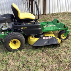 John Deer. Zero Turn