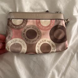 wristlet