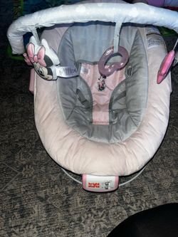 Minnie Mouse bouncer