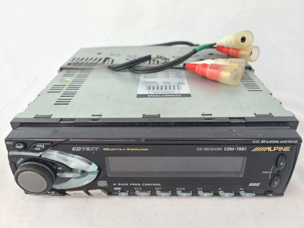 ALPINE CDM-7861R Old School Car Radio CD Receiver