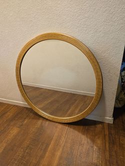New  Mirror