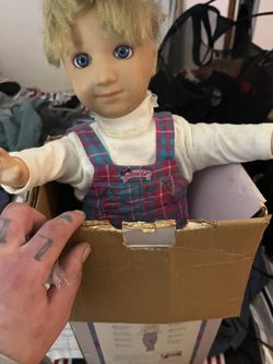 Vintage 1986 World of Wonder PAMELA Talking Interactive Doll 