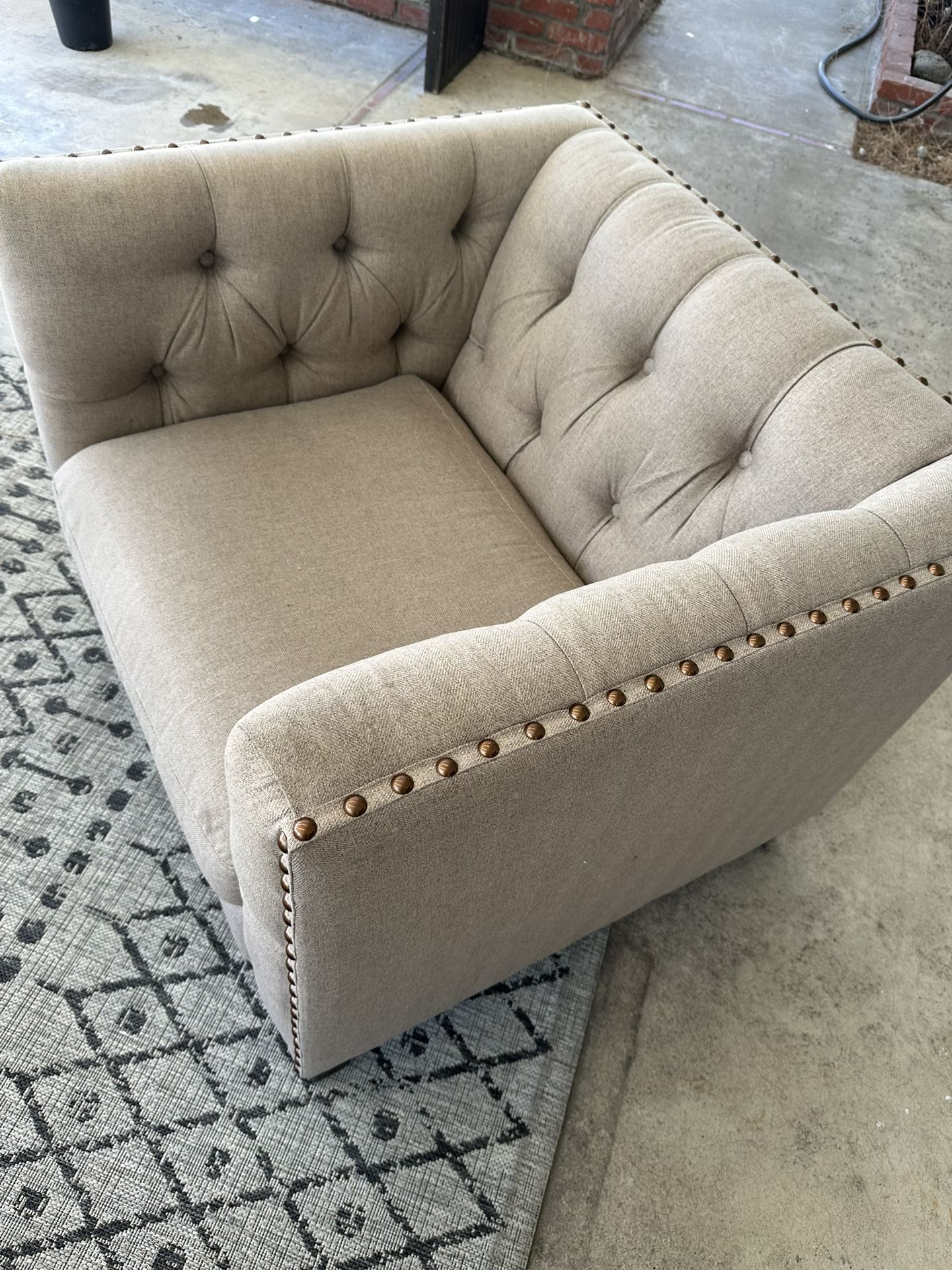 Nice Arm Chair