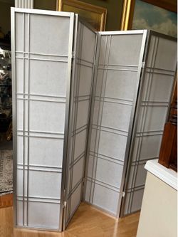 4 Panel Room Divider Screen Silver 70.5”T 68”L
