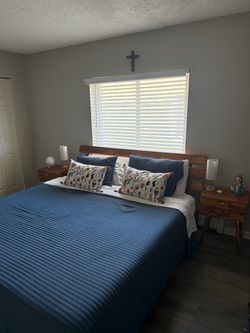 Bedroom set