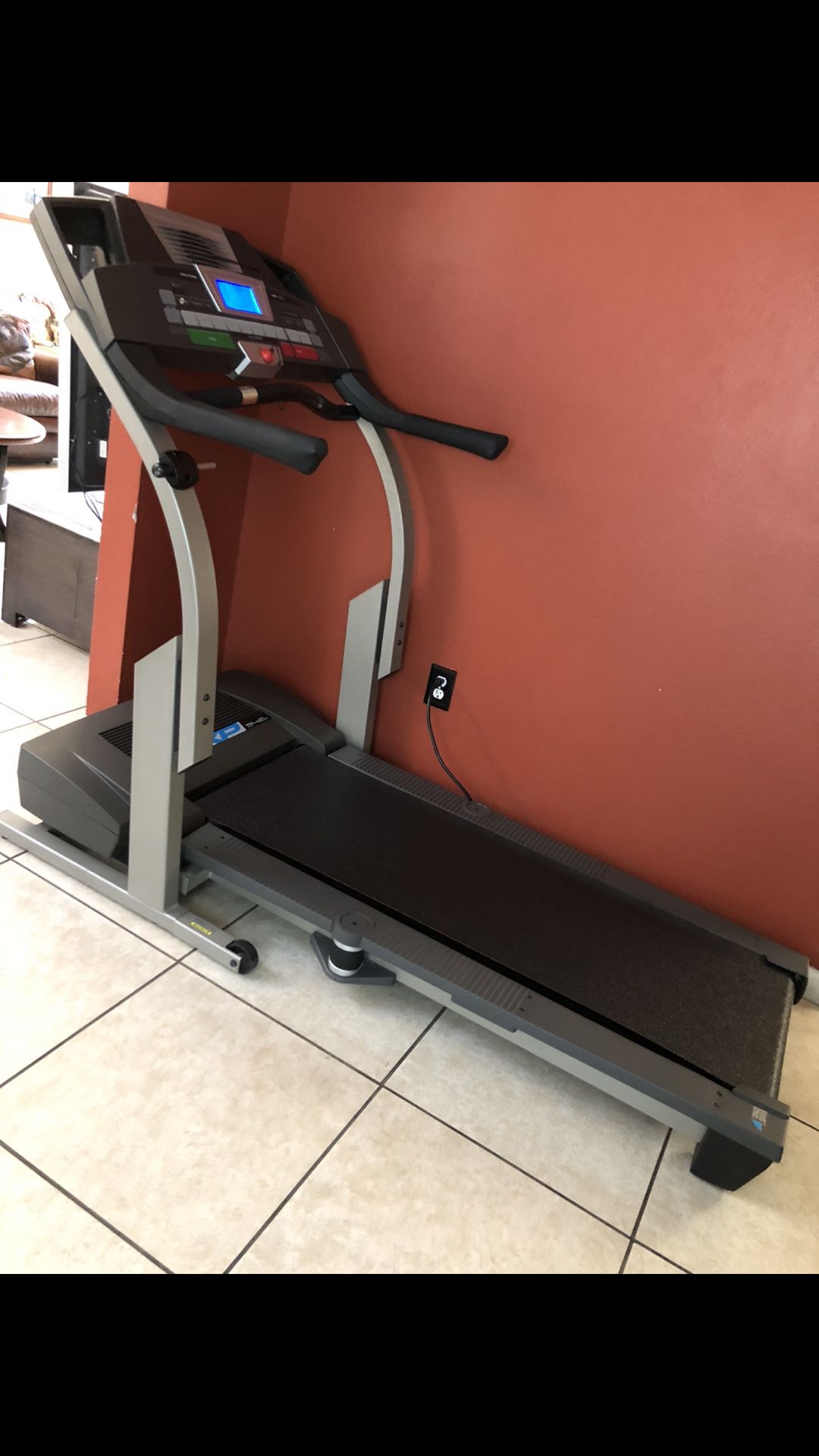 Treadmill pro-form everything works perfect and perfect conditions