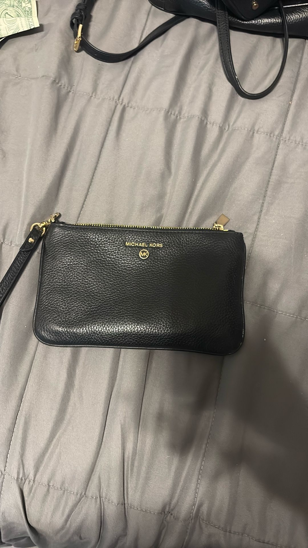 michael kors wallet bag 