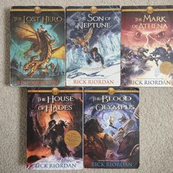 Heroes Of Olympus, Complete Collection  (5 books) paperback