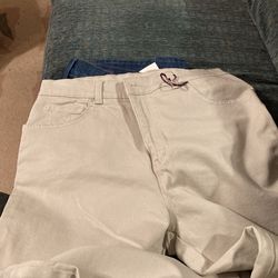 Gloria Vanderbilt Khaki Lands Size 12