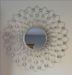 Stunning Sunburst Wall Hanging Mirror