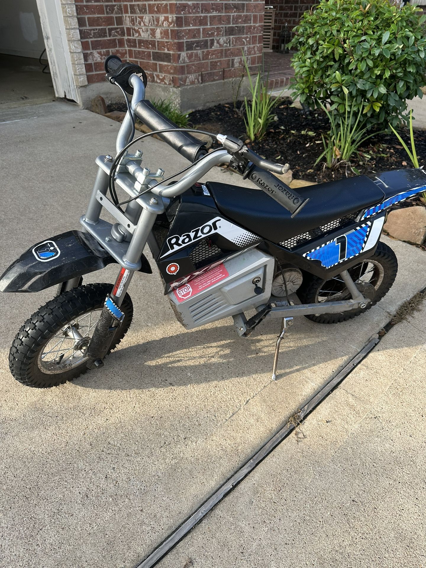 Razor Dirt Rocket MX350 Electric Bike