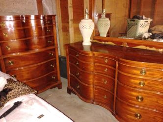 Bedroom set