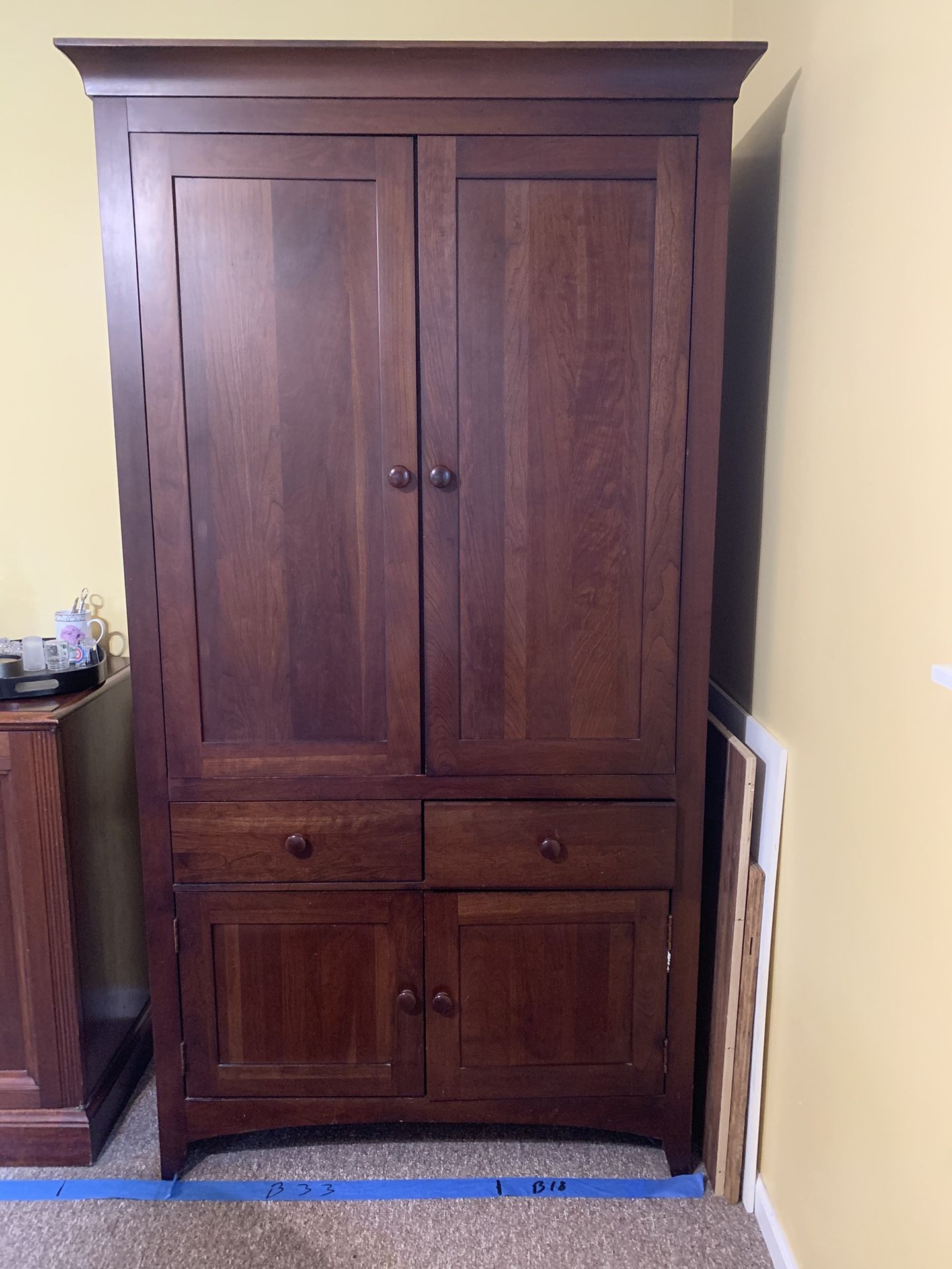 Media cabinet