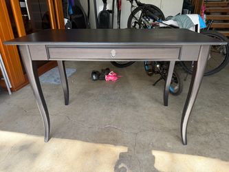Free desk