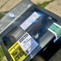 BRAND NEW WASHER AND DRYER SET! AND A WALL OVEN 