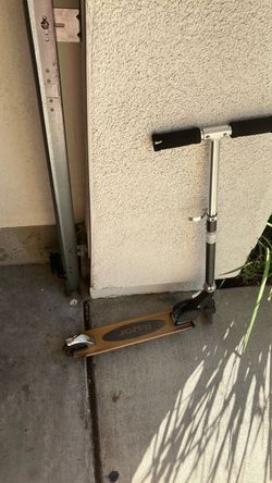 Razor scooter