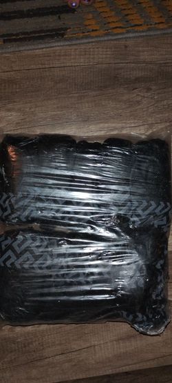 Pack of 100 shoe covers