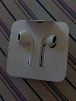 Apple headphones