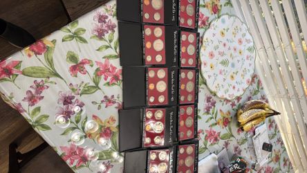 1975 US PROOF SETS / 10 SETS