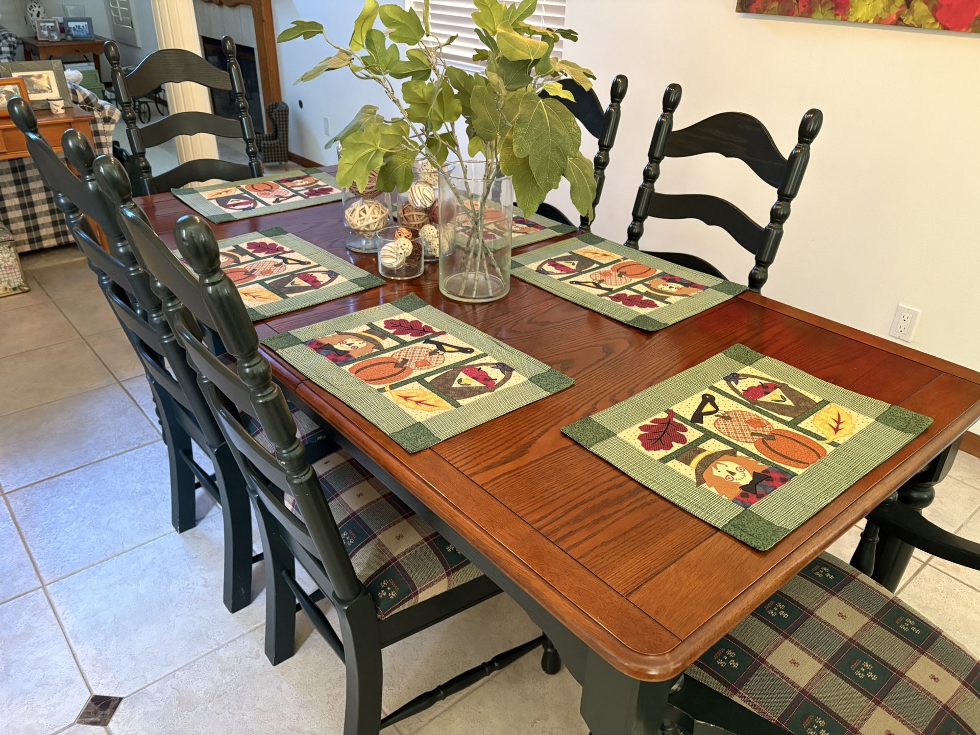 Dining Table and Chairs 