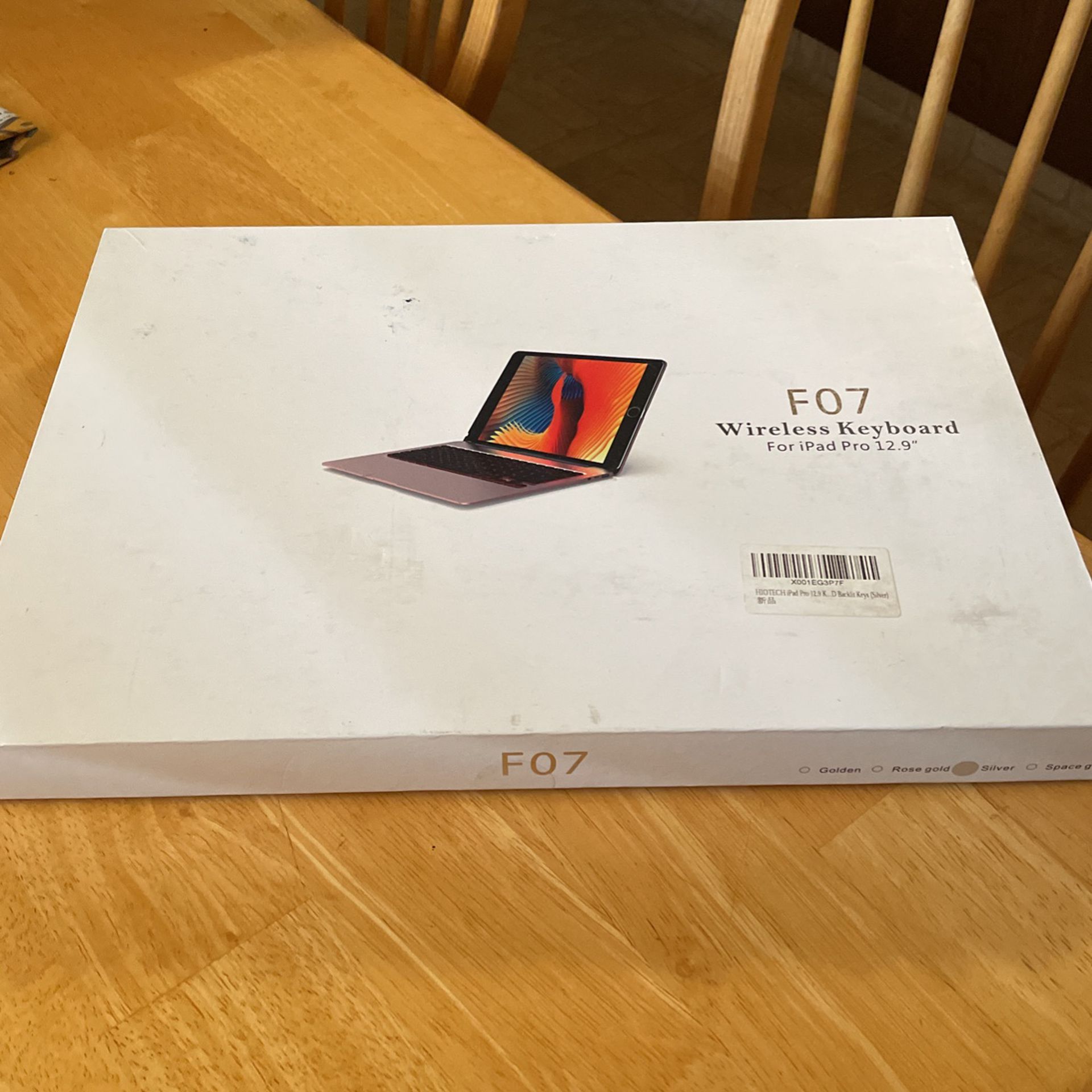 F07 Wireless Keyboard For iPad Pro 12.9”