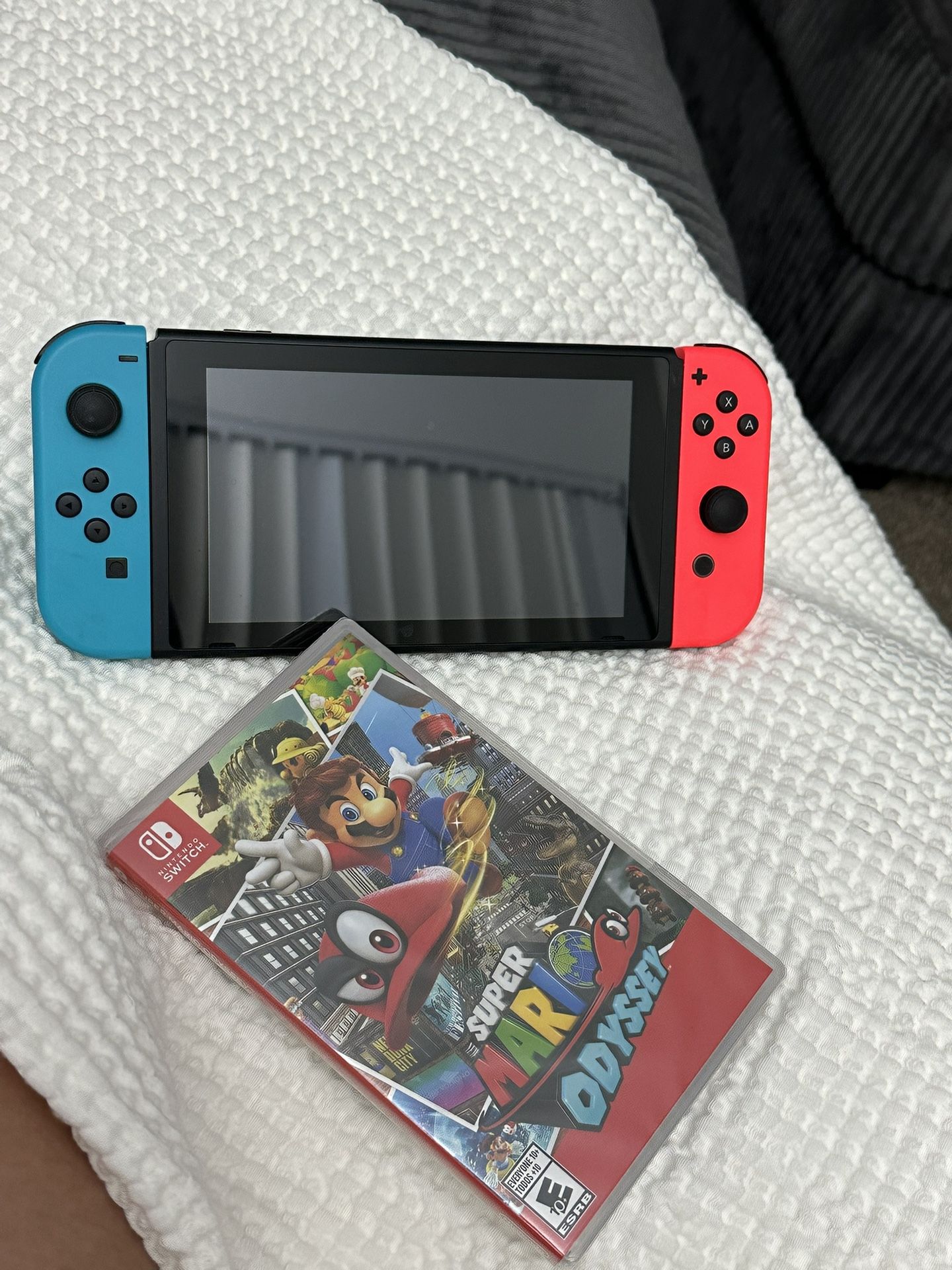 Nintendo Switch 