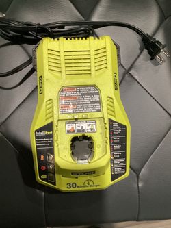 RYOBI CHARGER
