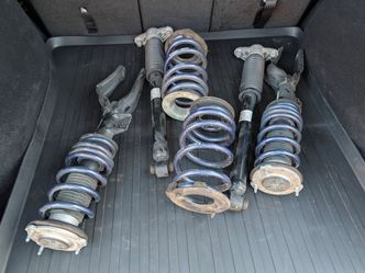 Full lowering suspension kit for Tesla Model Y