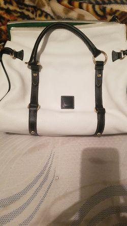 Dooney & bourke